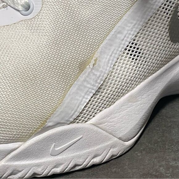 Nike Air Max Volley Women's White Sneakers Size 7 - Picture 12 of 16